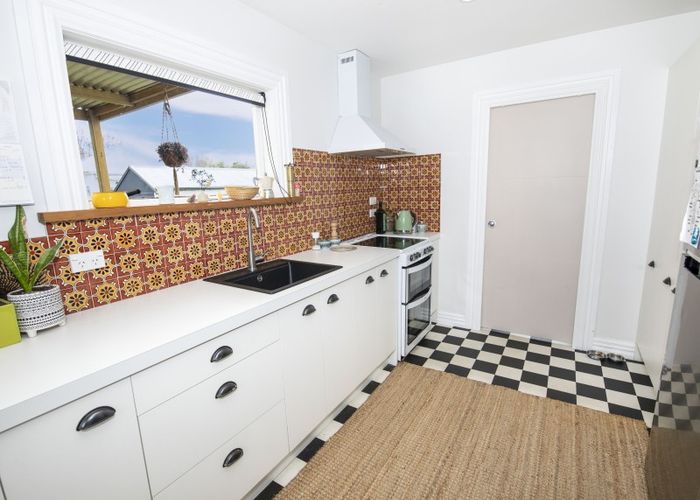  at 3 Paradise Road, Napier South, Napier