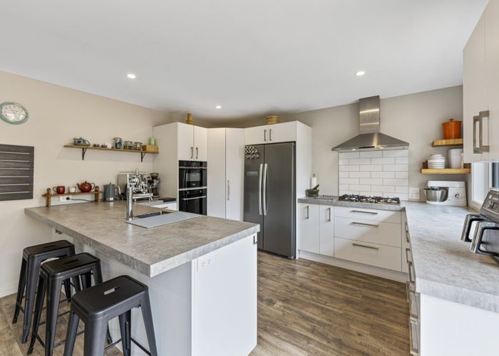 at 8 Glendermid Close, Sawyers Bay, Port Chalmers