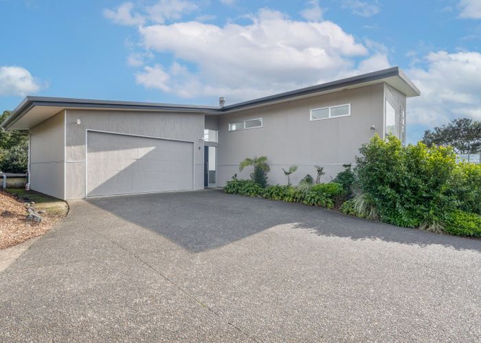  at 426 Whitford Road, Howick