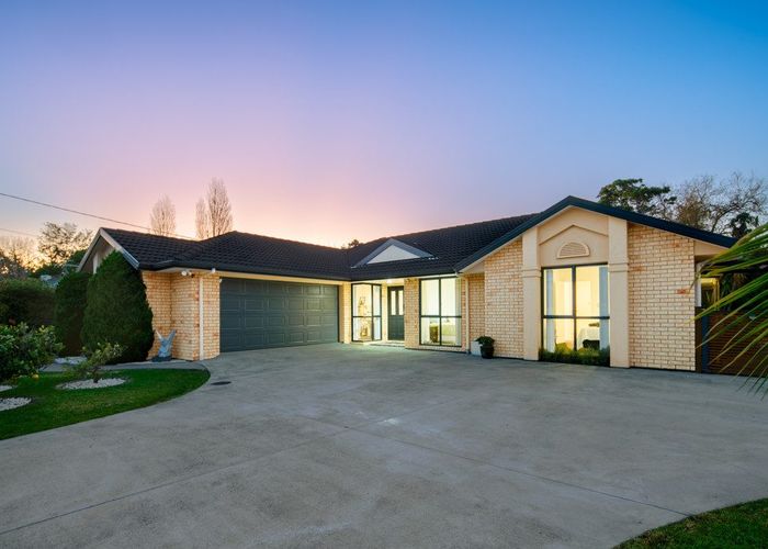  at 25 Glenvar Road, Torbay, Auckland