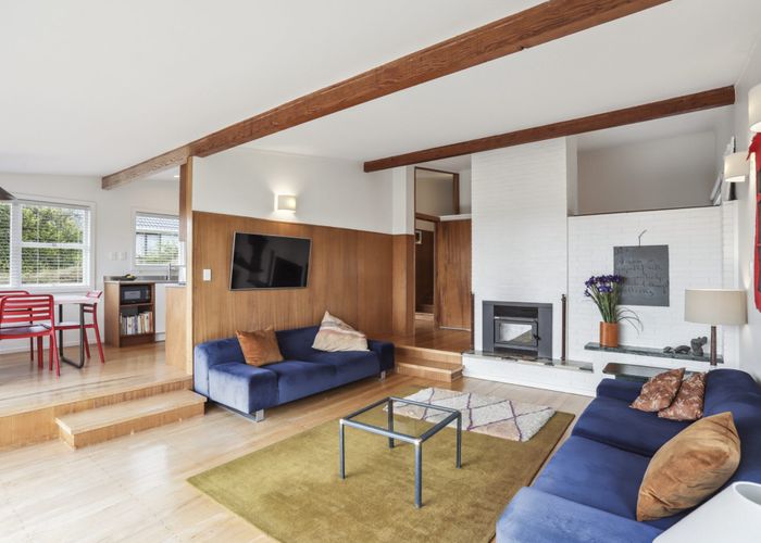  at 14 Riverview Road, New Lynn, Auckland