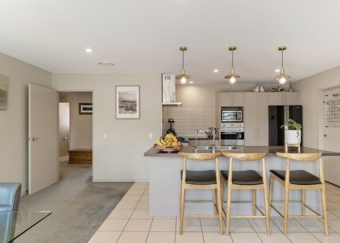  at 8 Ada Place, Lake Hayes, Lake Hayes