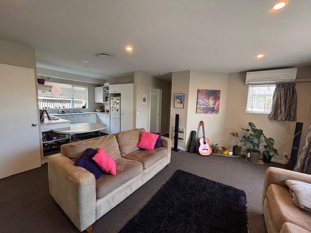  at 2/145 Clarence Street, Riccarton, Christchurch City, Canterbury