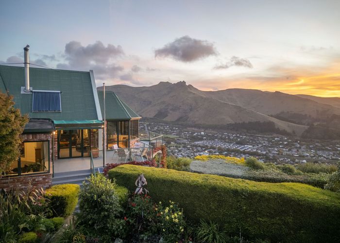  at 18 Rockview Place, Mount Pleasant, Christchurch