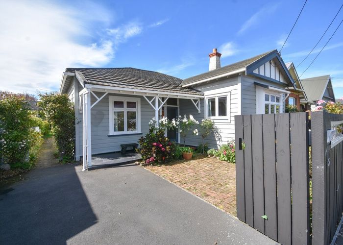  at 5 Nile Street, Saint Clair, Dunedin, Otago