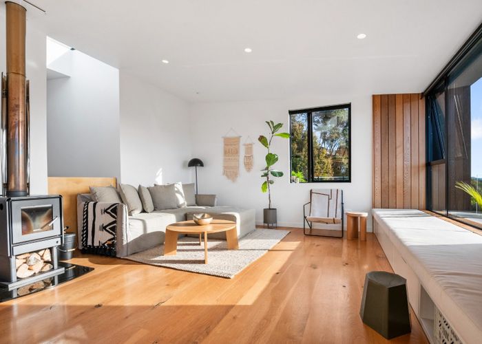  at 9 Pacific Parade, Waiheke Island, Surfdale, Waiheke Island, Auckland
