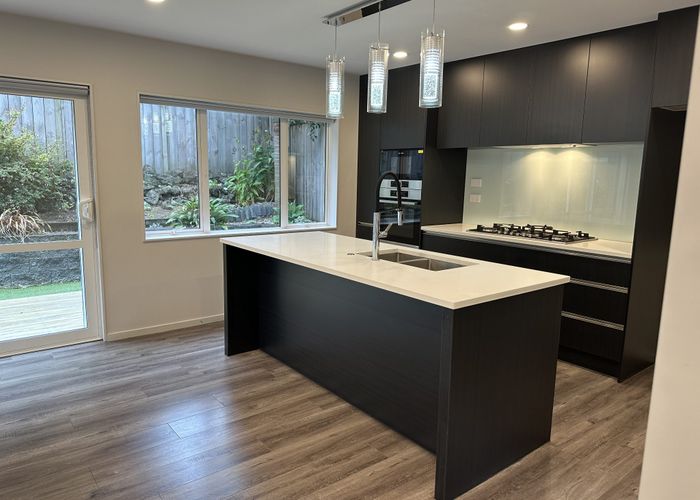  at 4B Garden Place, Mount Eden, Auckland