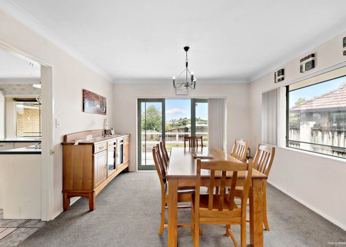  at 18 Brylee Drive, Conifer Grove, Takanini