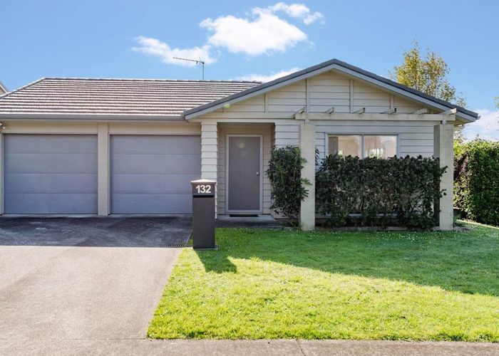  at 132 Popokatea Drive, Takanini, Auckland