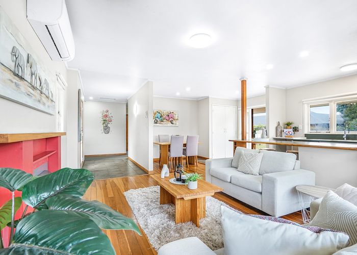  at 25 Fifth Avenue, Enderley, Hamilton