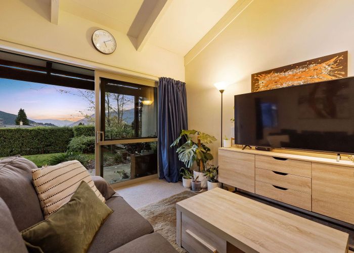  at 4A Avalon Crescent, Fernhill, Queenstown-Lakes, Otago