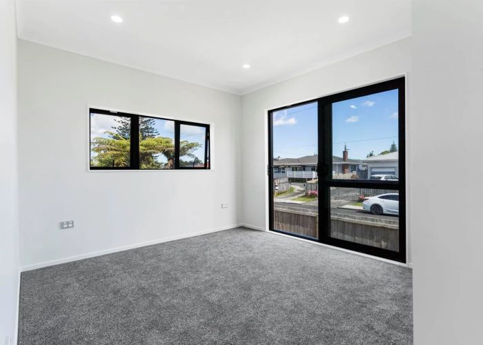  at 2/19 Cornwall Road, Papatoetoe, Manukau City, Auckland