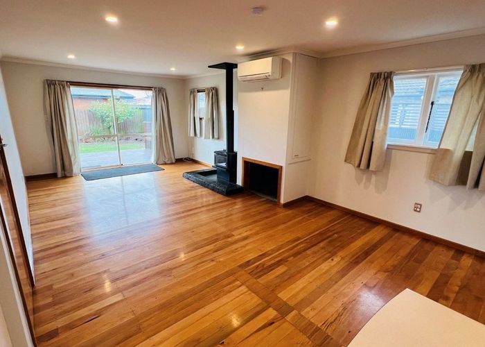  at 1/63 Dunedin Street, Redwood, Christchurch City, Canterbury