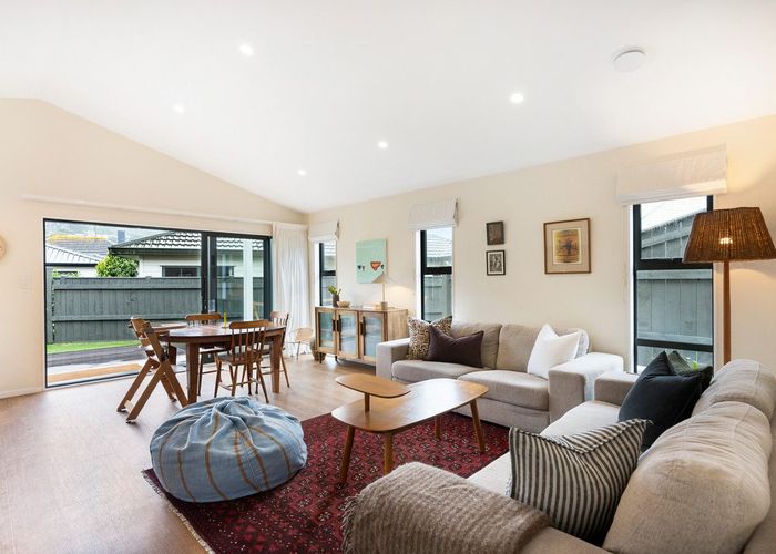  at 6A Rudyard Crescent, Johnsonville, Wellington