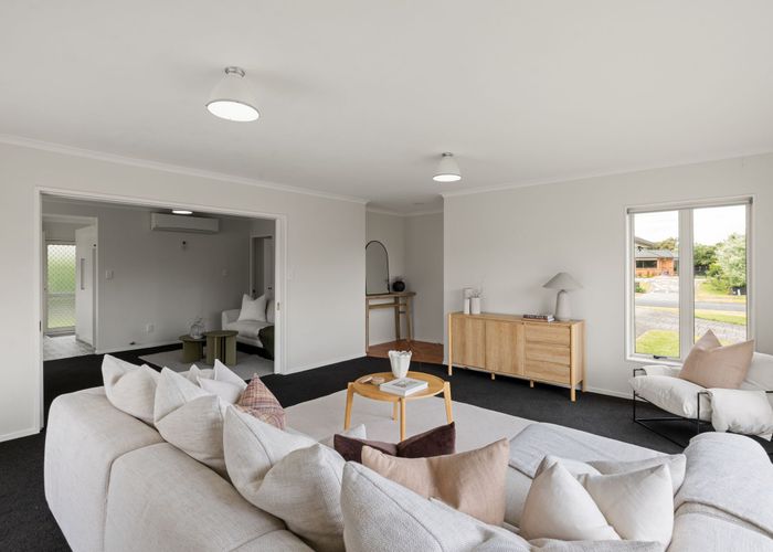  at 2 Maahutaupeke Place, Saint Andrews, Hamilton, Waikato