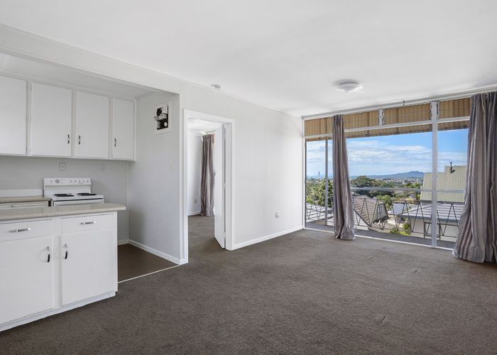  at 9/219 Onewa Road, Birkenhead, Auckland