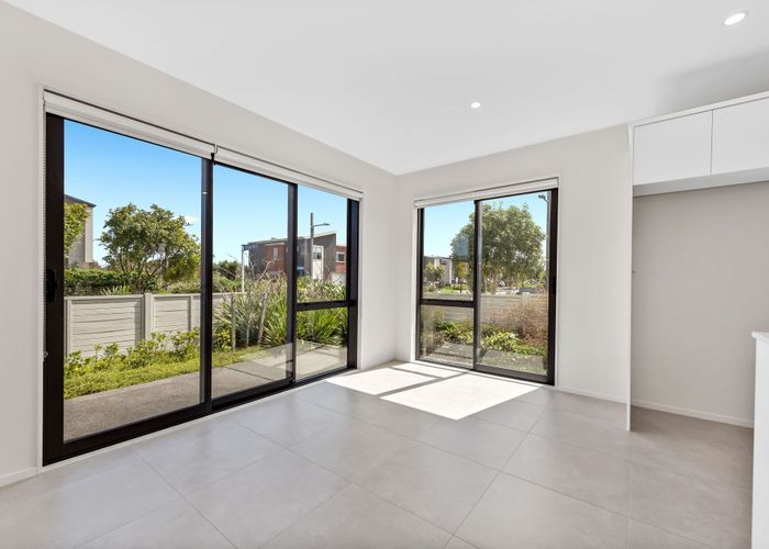  at 17 Whimbrel Road, Flat Bush, Manukau City, Auckland