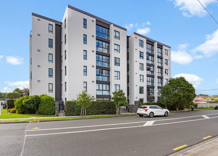  at 308/82 Jellicoe Road, Panmure, Auckland