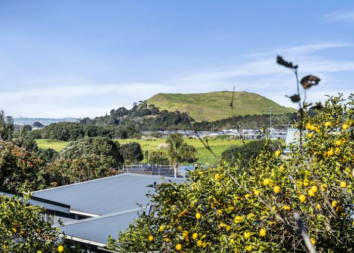  at 7 Tisdall Crescent, Saint Johns, Auckland