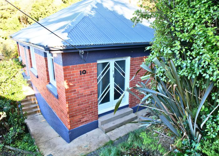  at 10 Melrose Street, Roslyn, Dunedin, Otago