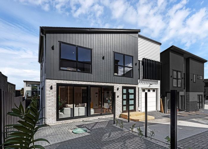  at Lot 1/7 Sirius Place, Botany Downs, Manukau City, Auckland