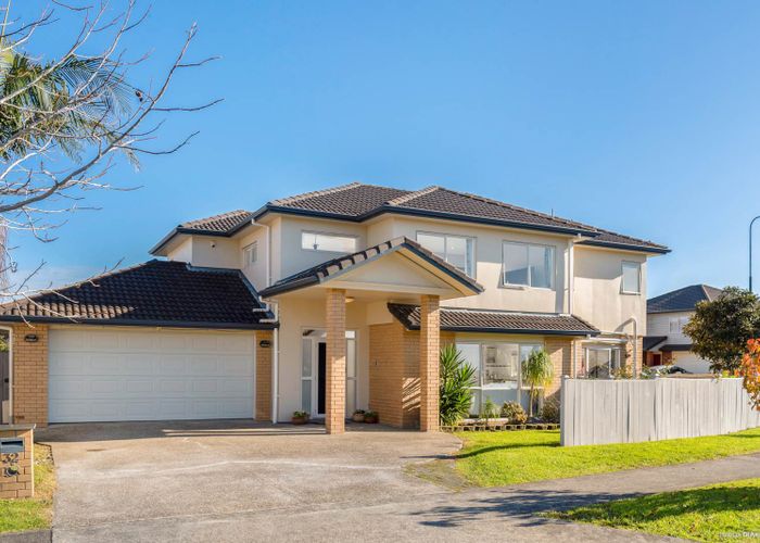  at 32 Kestev Drive, Flat Bush, Auckland