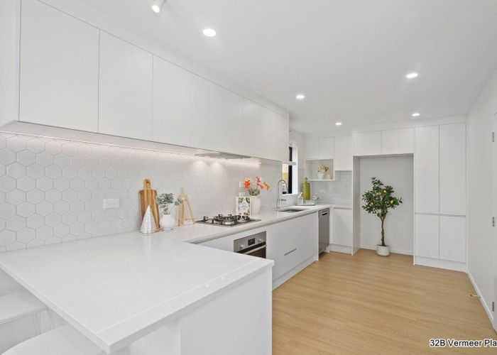  at Lot 1-4/32 Vermeer Place, West Harbour, Waitakere City, Auckland