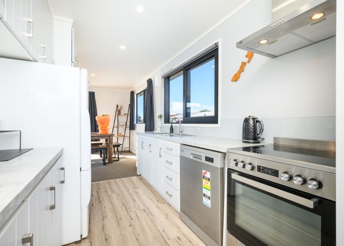 at 7 Colonial Place, Kelvin Grove, Palmerston North, Manawatu / Whanganui