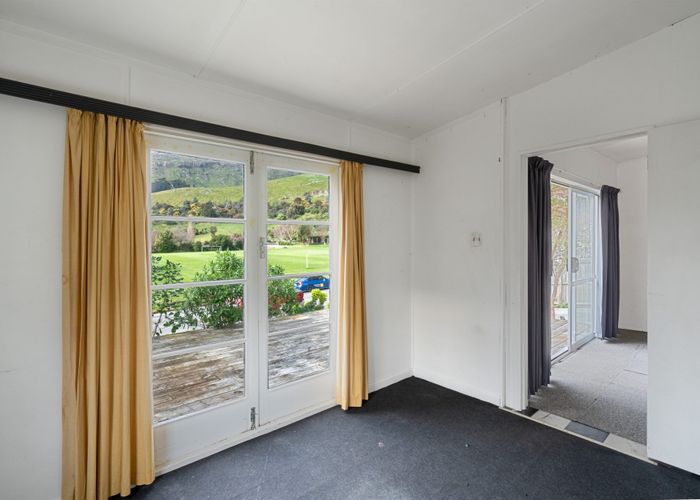  at 31 Port Hills Road, Heathcote Valley, Christchurch