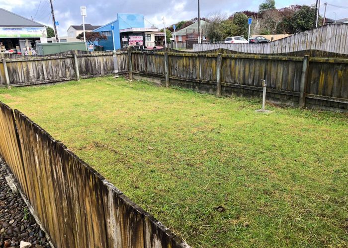  at 1/450 Richardson Road, Mount Roskill, Auckland City, Auckland