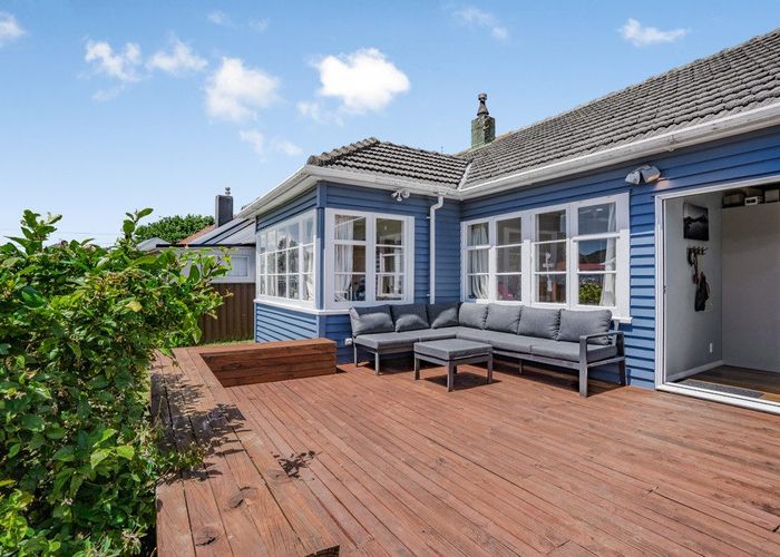  at 35 Hunter Street, Taita, Lower Hutt, Wellington