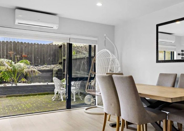  at 6/71 Fernhill Way, Albany, North Shore City, Auckland