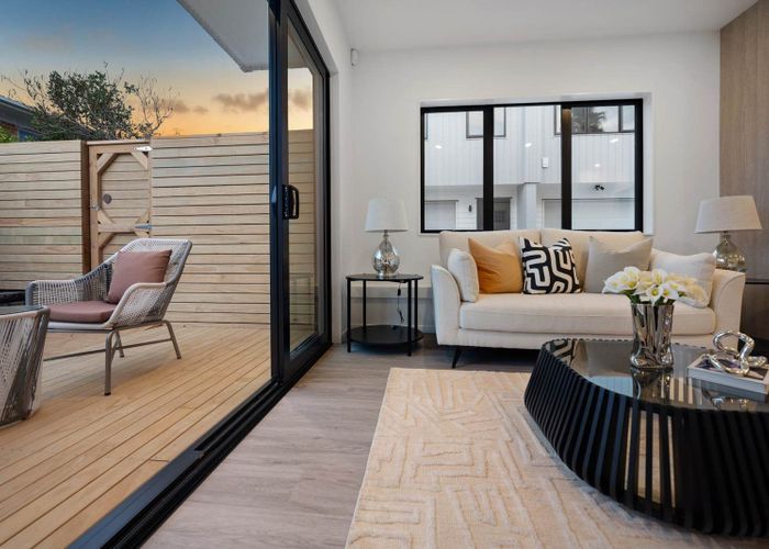  at Lot 1/33 Garadice Road, Rothesay Bay, North Shore City, Auckland
