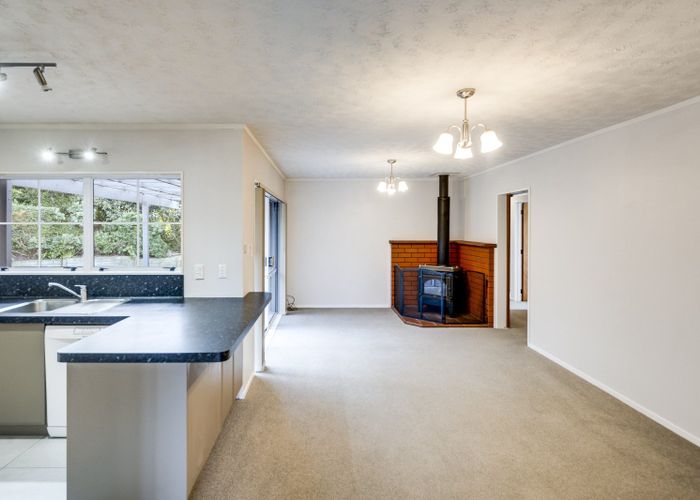  at 4 Alley Place, Taradale, Napier