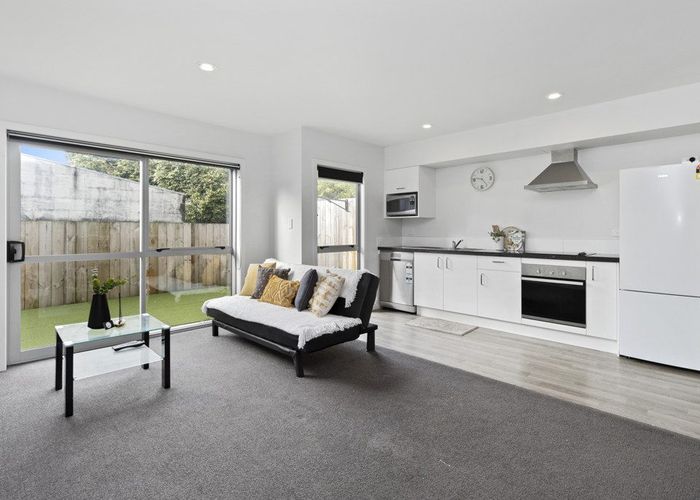  at 16/100 Knighton Road, Hillcrest, Hamilton