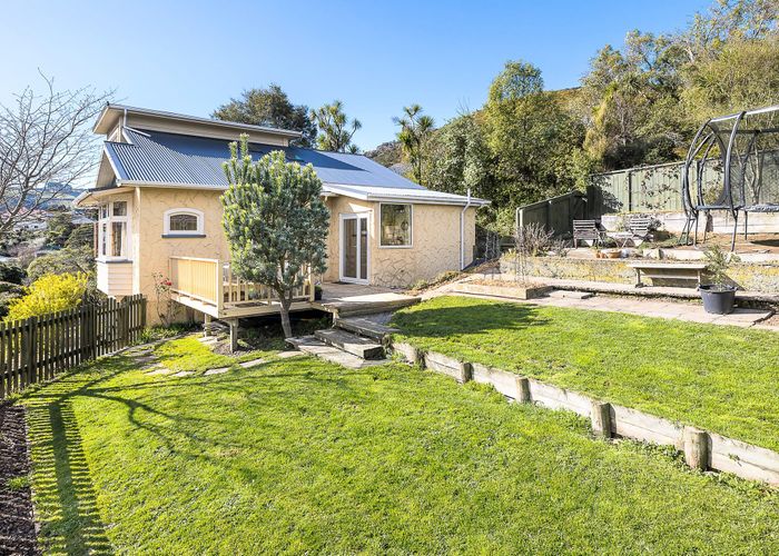 Free property data for 24 Birchfield Avenue, North East Valley, Dunedin