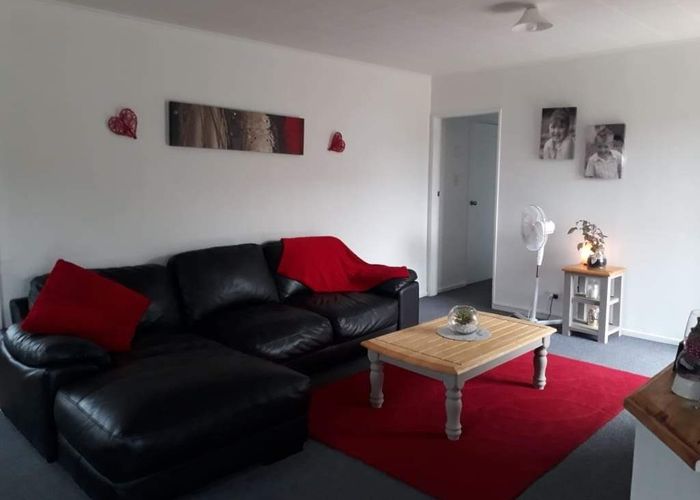  at 77 Pasadena Cres, Totara Park, Manukau City, Auckland