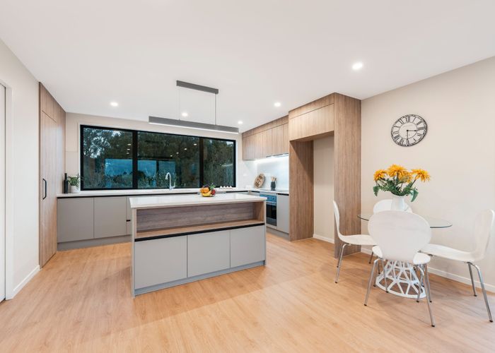  at 4202D Great North Road, Glendene, Waitakere City, Auckland