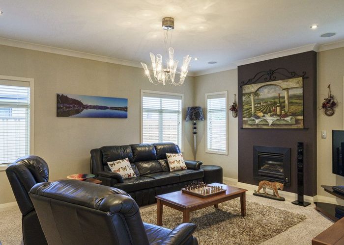  at 33 Pinotage Drive, Greenmeadows, Napier, Hawke's Bay