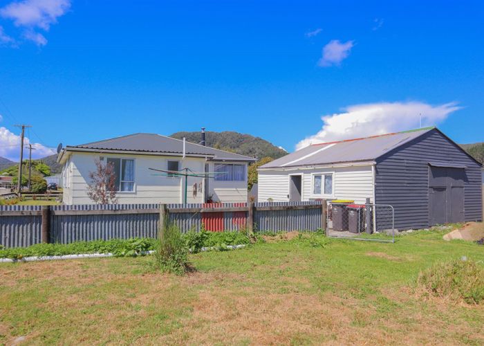  at 6 Matai Street, Dobson, Greymouth