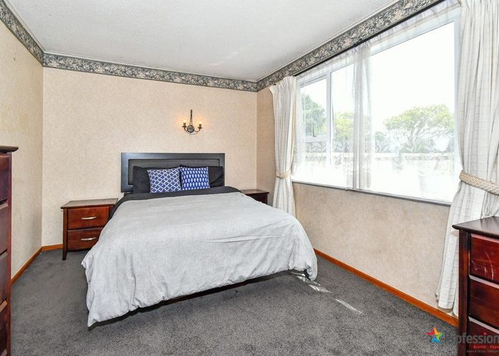  at 1/138 Buckland Road, Mangere East, Auckland