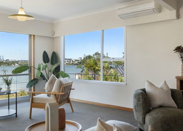  at 15 Birkley Rd, Bayswater, North Shore City, Auckland