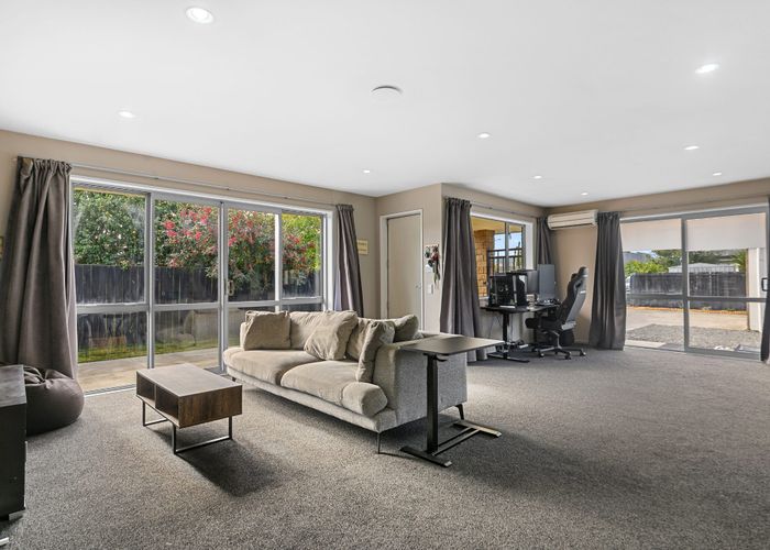  at 238A Breezes Road, Aranui, Christchurch City, Canterbury