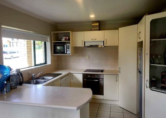  at 22 Gendo Avenue, Henderson, Waitakere City, Auckland