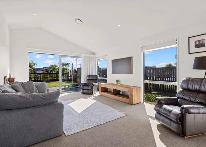  at 2 Jardine Place, Marshland, Christchurch City, Canterbury