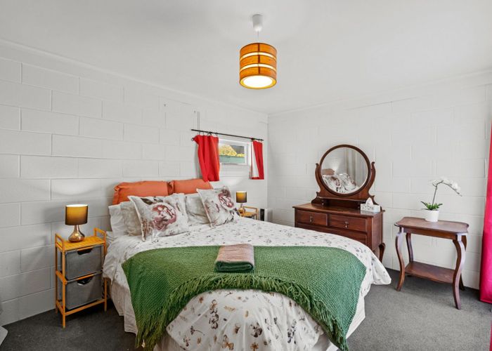  at 1/5 Price Street, Westown, New Plymouth, Taranaki