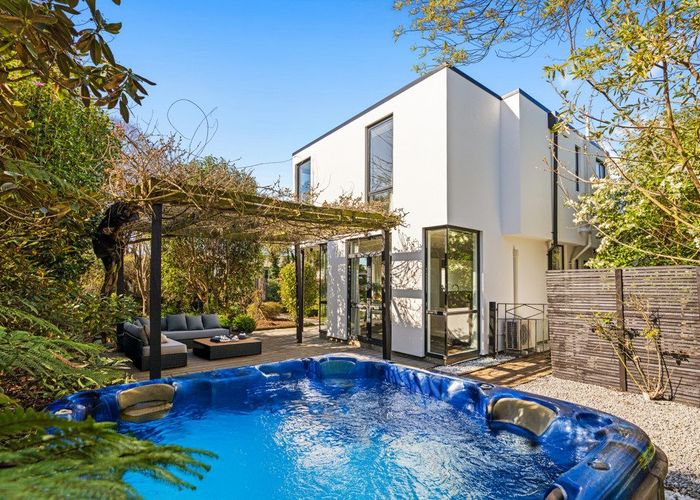  at 28 Hassals Lane, Opawa, Christchurch City, Canterbury