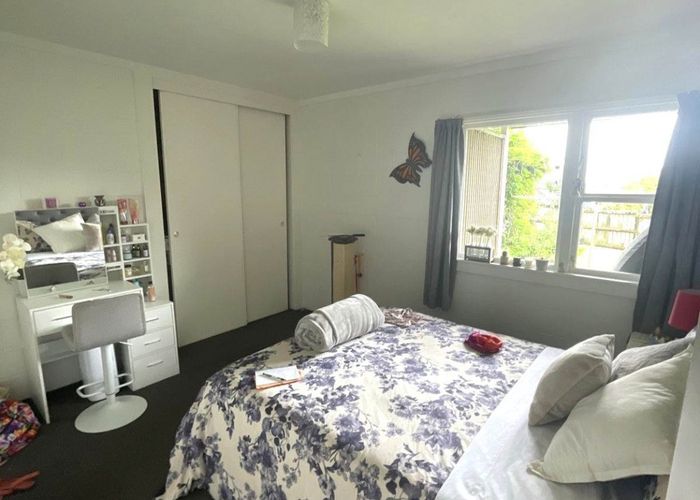  at 16A Worcester Road, Meadowbank, Auckland City, Auckland