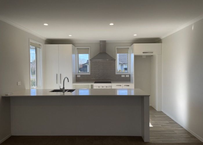  at 2 Muddle Lane, Pyes Pa, Tauranga, Bay Of Plenty