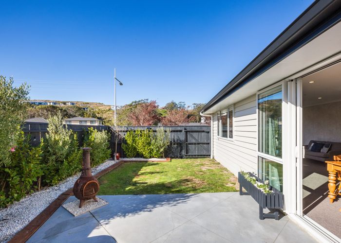  at 31 Banks Boulevard, Whitby, Porirua